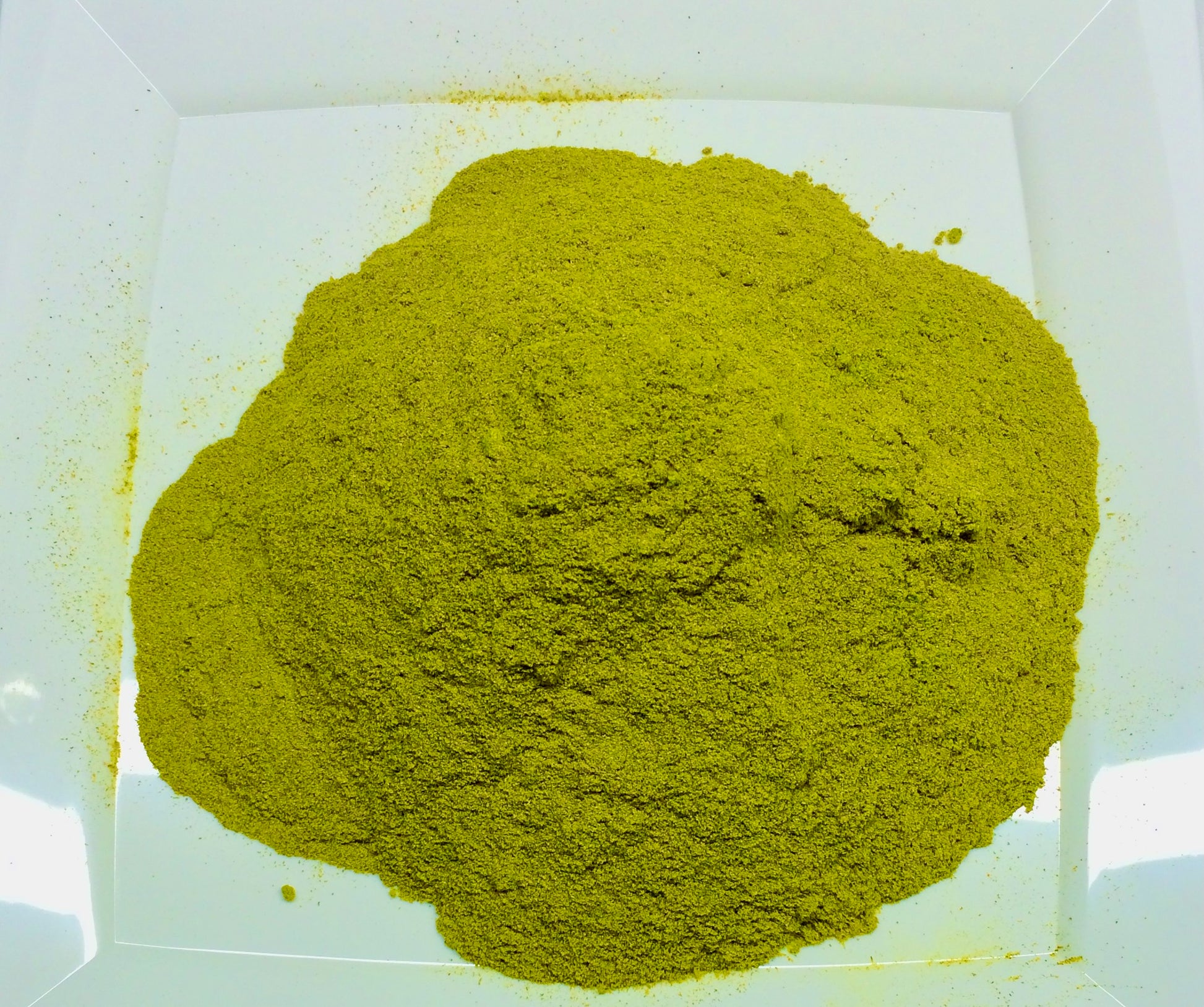 Finely milled wild meadowsweet